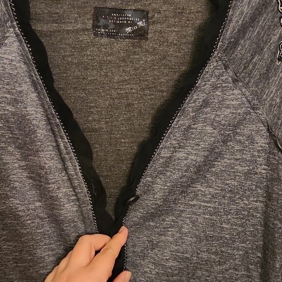 Miss Me Distressed Studded & Embellished Button-Up Gray Cardigan Size S - Picture 3 of 9